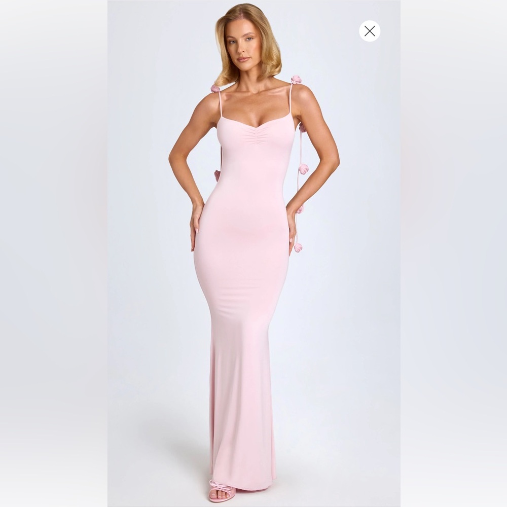 Oh Polly-ALDONA-Slinky Jersey Floral-Appliqué Gown in Blush